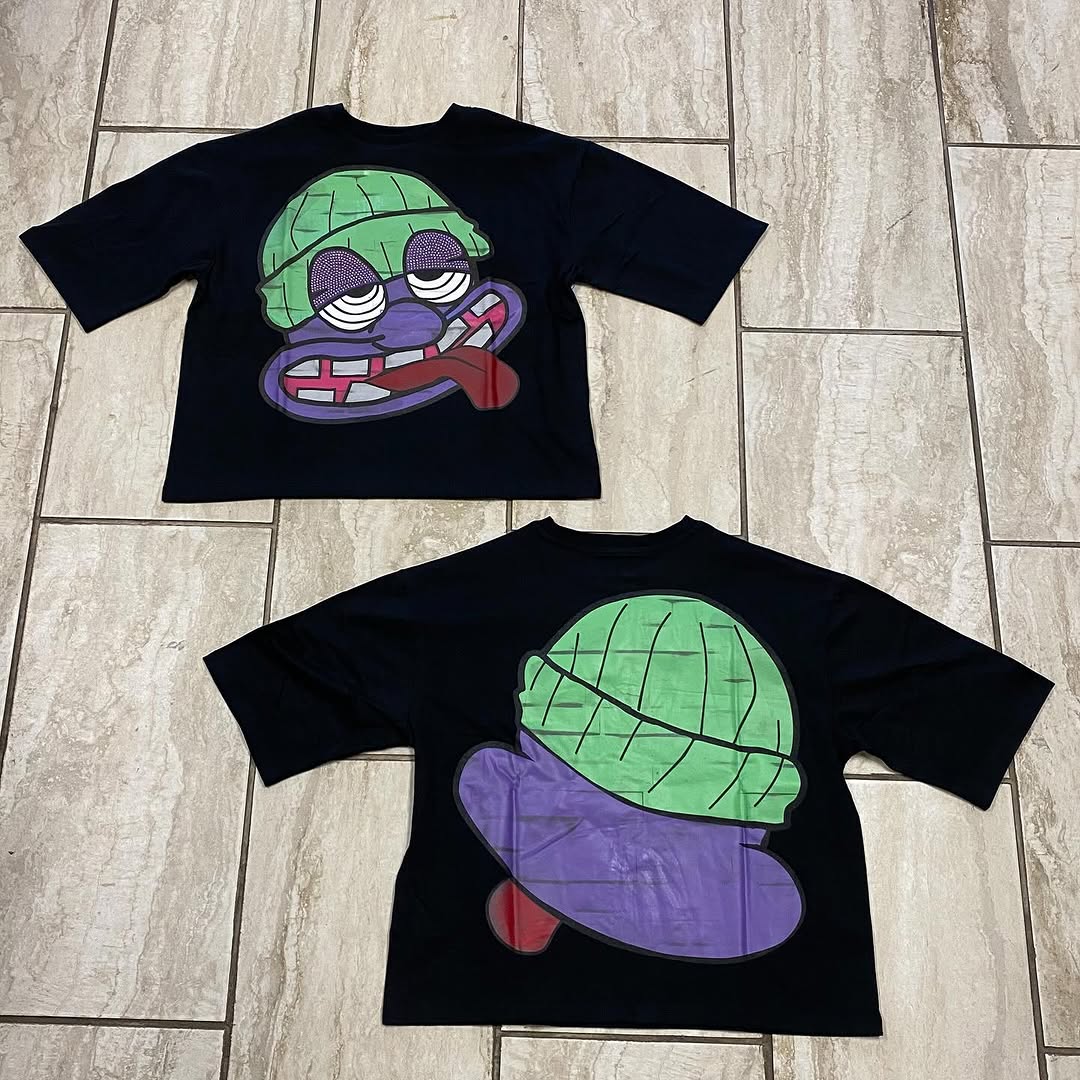 Big Face Crop Tee